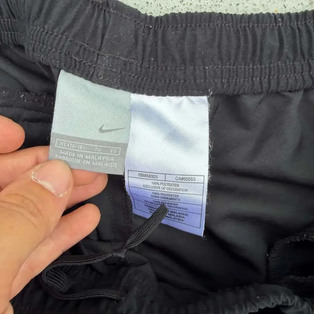 Nike baggy wide